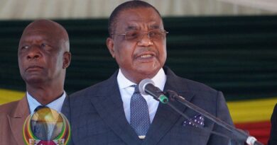 Heads will roll – Vice President Chiwenga in stern warning to gold smugglers, illegal forex traders