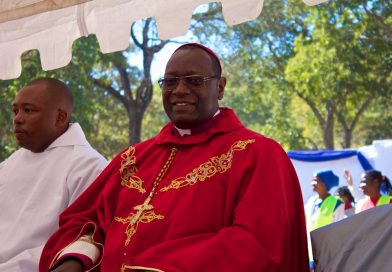 Constitutional Court dismisses Anglican Bishop Makoni’s bid to block enforcement of UK divorce ruling Constitutional Court dismisses Anglican Bishop Makoni’s bid to block enforcement of UK divorce ruling