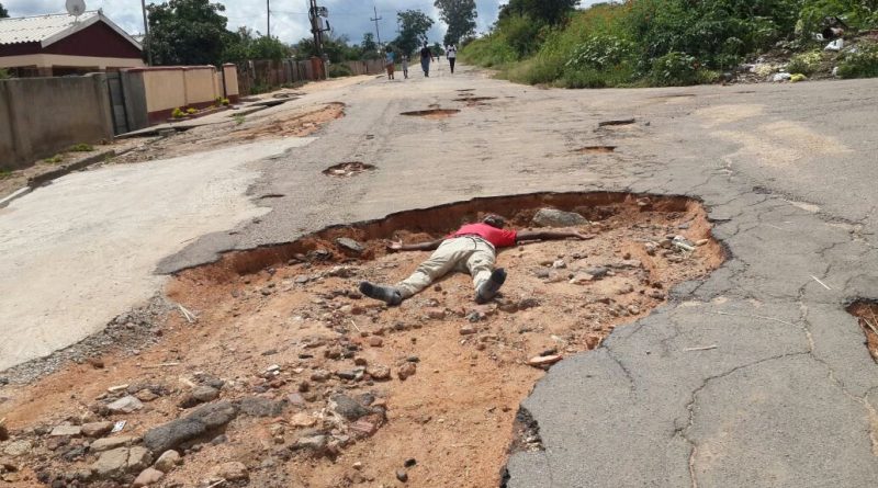 ZIG 358 million heist: Explosive Zinara report reveals shocking mismanagement, corruption and WHY all roads have potholes ZIG 358 million heist: Explosive Zinara report reveals shocking mismanagement, corruption and WHY all roads have potholes