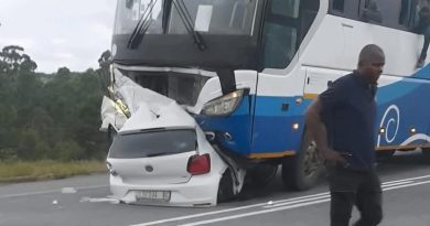 Eastern Cape: 5 Dead, 60 Injured in N6 Bus Crash Carrying Zimbabwean Passengers