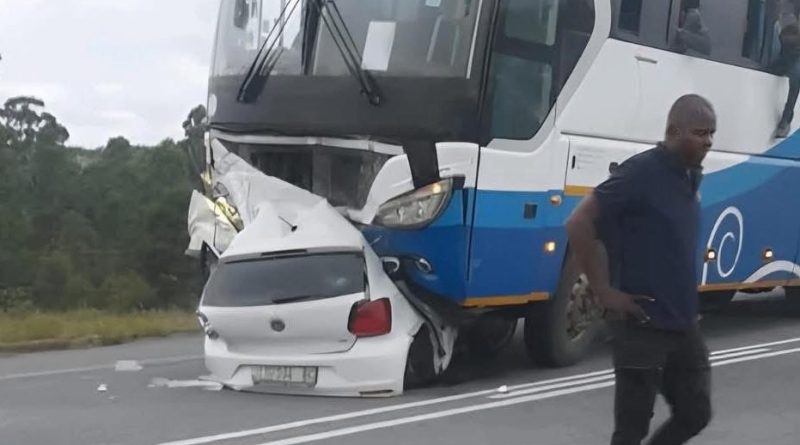 Eastern Cape: 5 Dead, 60 Injured in N6 Bus Crash Carrying Zimbabwean Passengers