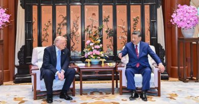 Xi, Trump have private meeting in Beijing