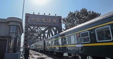 Carrying forward time-honored China-DPRK friendship