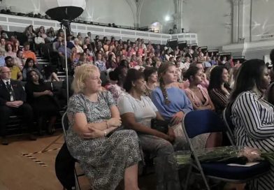 500 MOURNERS ATTEND SERVICE FOR NOTHABO, NATALIE, NALA IN THE UK