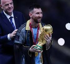 Messi, Scaloni shrug off World Cup final pressure at star-studded event Messi, Scaloni shrug off World Cup final pressure at star-studded event