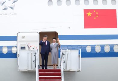 Xi kicks off highly-anticipated U.S. visit in grand welcome Xi kicks off highly-anticipated U.S. visit in grand welcome