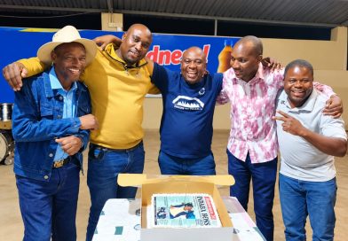 Renowned journalist Simba Sithole’s Birthday Bash Turns Glendale Club OO7 Into Night of Celebration Renowned journalist Simba Sithole’s Birthday Bash Turns Glendale Club OO7 Into Night of Celebration