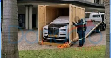 Wicknell Chivayo’s US$550,000 Rolls Royce Phantom arrives after his death