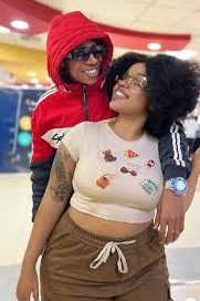 Popular artist Hulungende and wife Malloti escape horrific car crash near Mapunga Farm Popular artist Hulungende and wife Malloti escape horrific car crash near Mapunga Farm